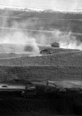 煤炭主体能源地位短期内难以撼动——专访煤炭工业协会会长王显政